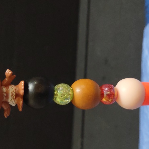 HOMEMADE DISNEY DOORABLES BABY MOANA (MOANA) BEADED PEN REMOVABLE TOPPER - Picture 3 of 7